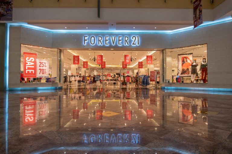 Forever 21 files for bankruptcy in the US: what went wrong?