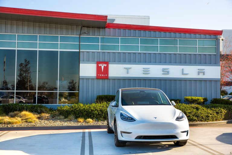 Best Tesla rivals to buy as the EV stock crash gains steam
