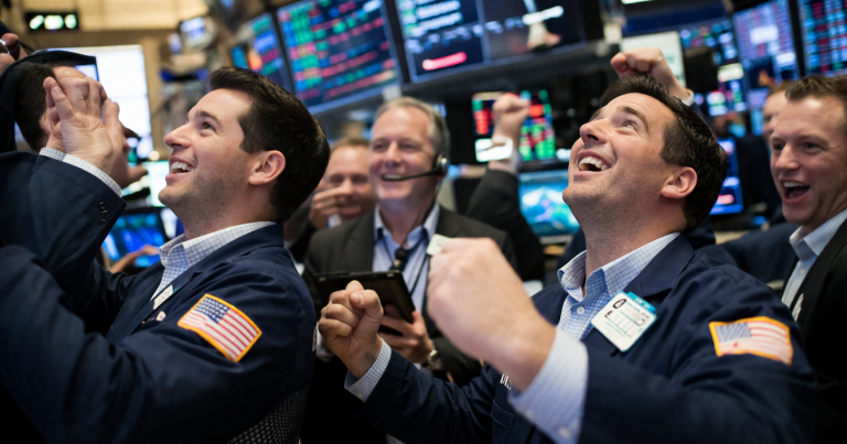 JEPI ETF stock is falling as the S&P 500 soars: is the 8% yield an illusion?